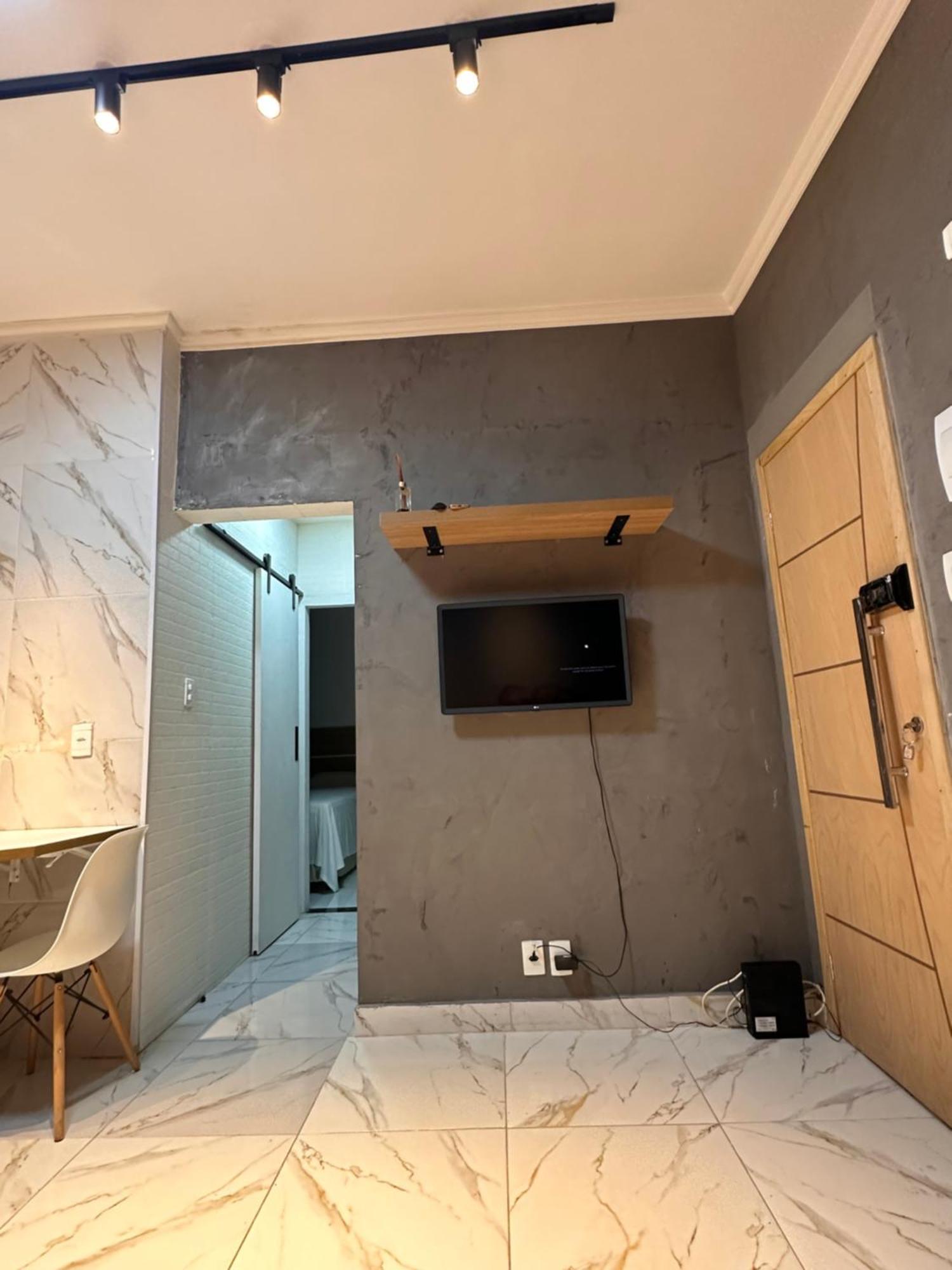 Inteiro A Duas Quadras Do Metro E Da Apartamento Río de Janeiro